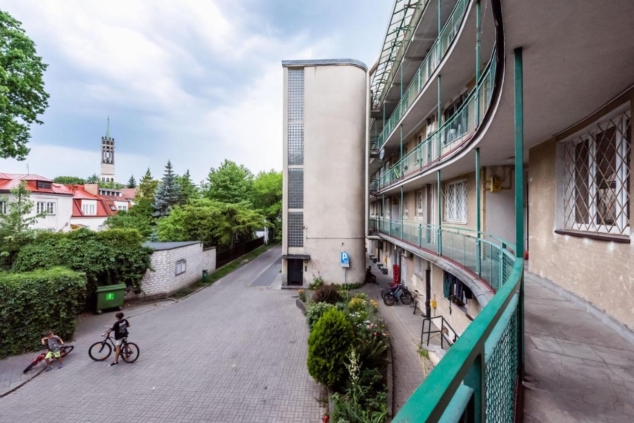 Apartament Metro Plac Wilsona Etno Warszawa